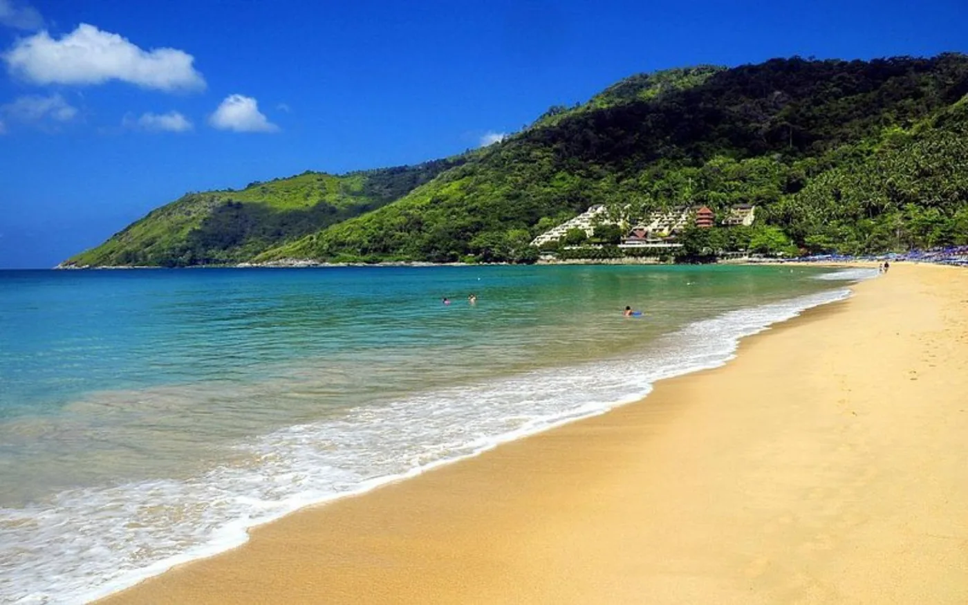 Nai Harn Beach